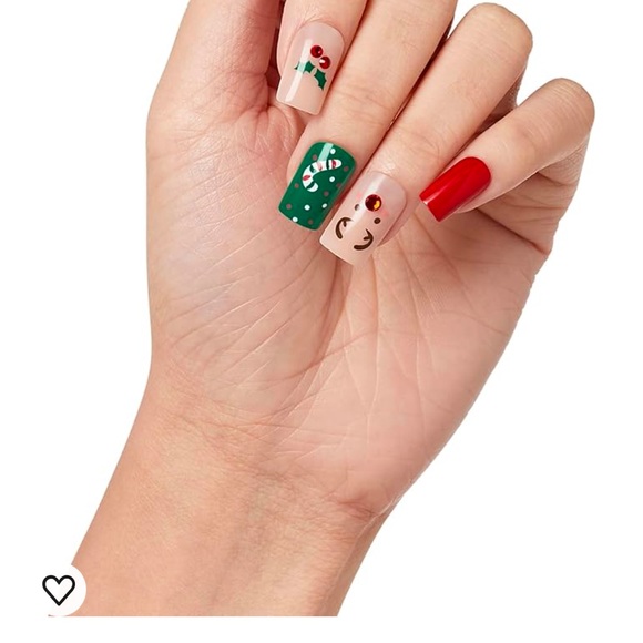 Bundle of Kiss Voguish Fantasy Holiday edition Nails - Set of 6 - Picture 10 of 13